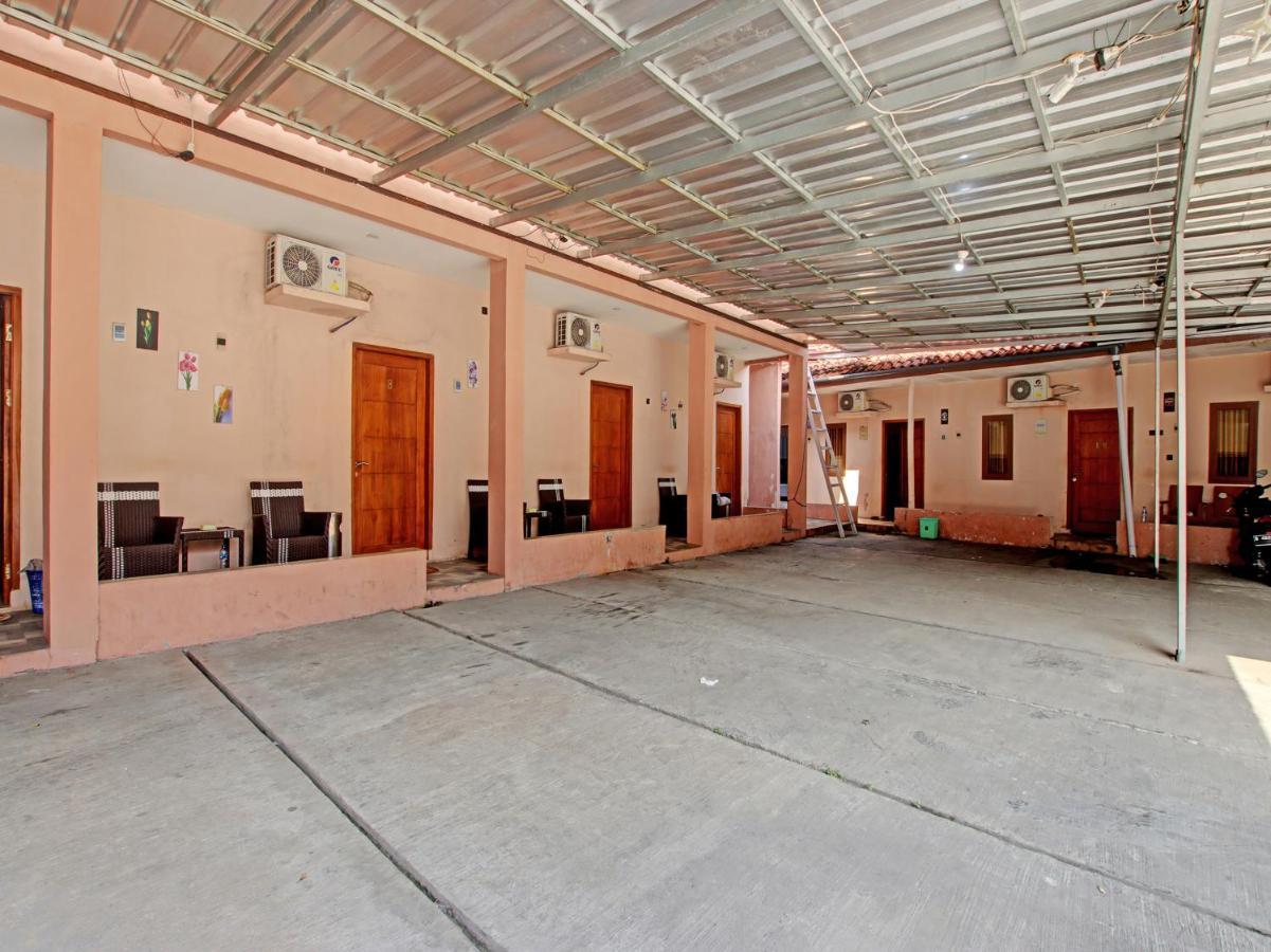 OYO 91490 Hotel Rumah Kita Cirebon Bagian luar foto