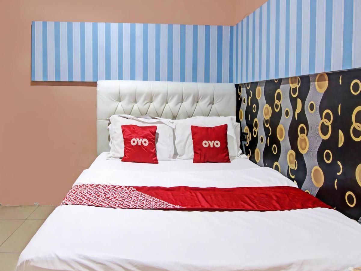 OYO 91490 Hotel Rumah Kita Cirebon Bagian luar foto