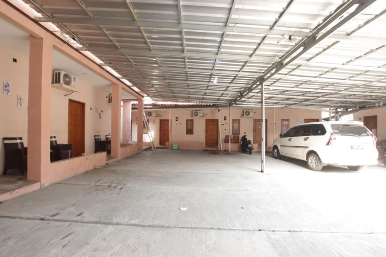 OYO 91490 Hotel Rumah Kita Cirebon Bagian luar foto