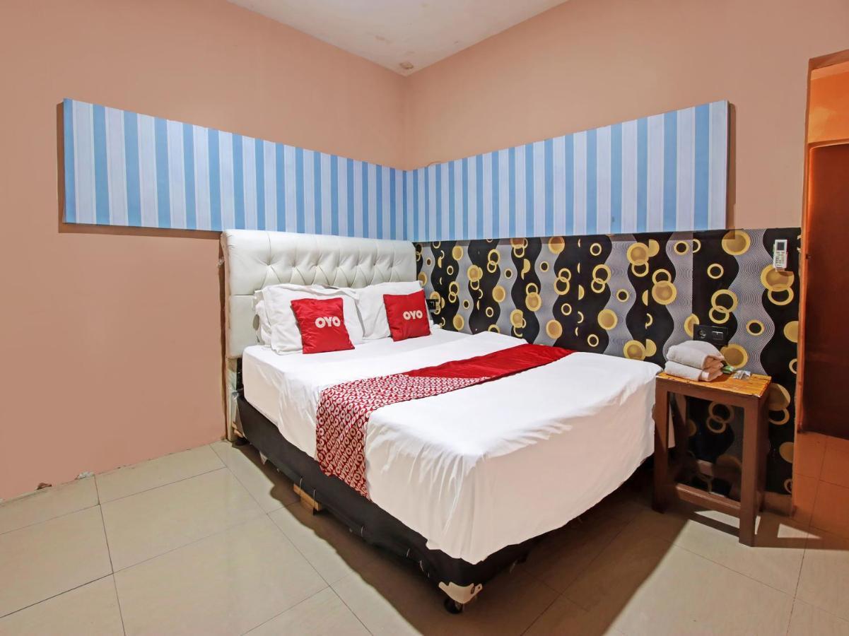OYO 91490 Hotel Rumah Kita Cirebon Bagian luar foto